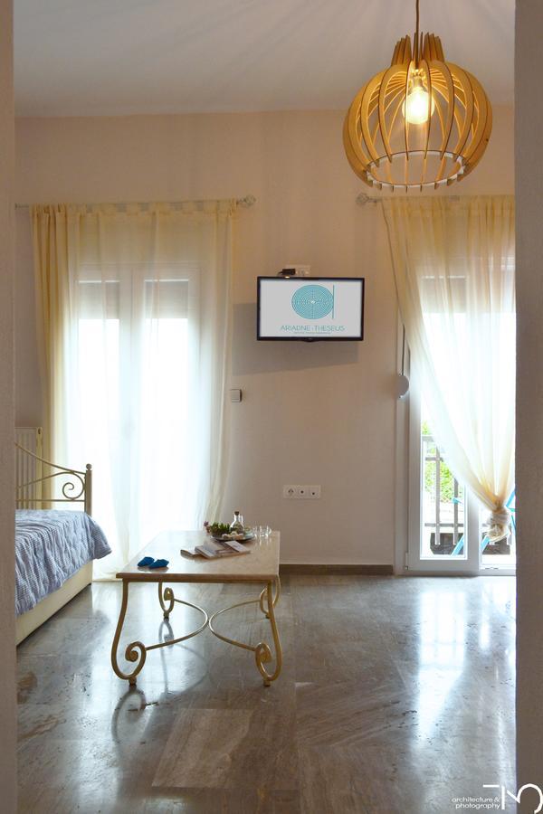Ariadne & Theseus Apartments Naxos City Zewnętrze zdjęcie